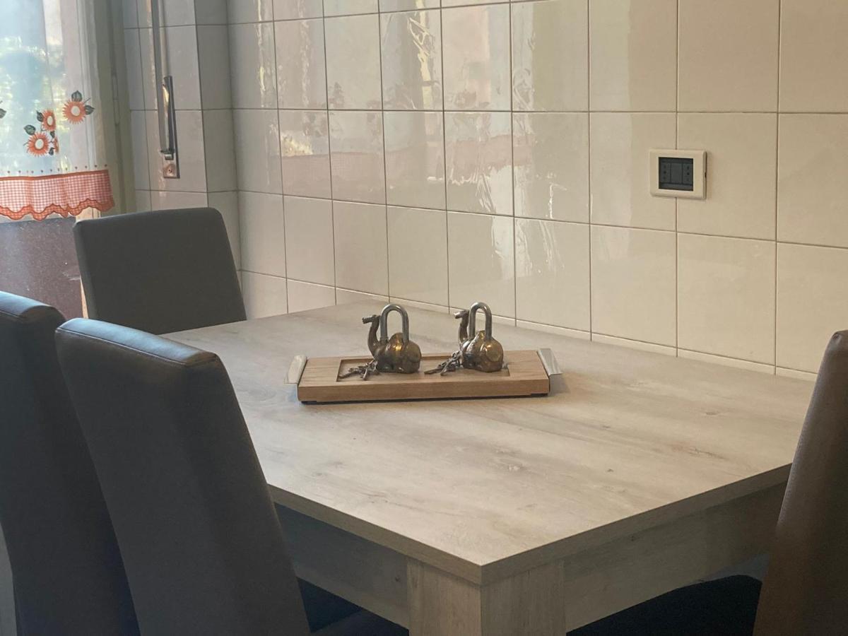 밀라노 City House Viale Murillo 아파트 외부 사진
